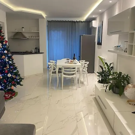 Luxury White Viareggio