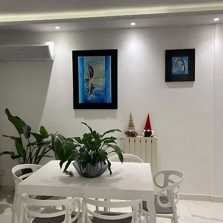 דירה Luxury White